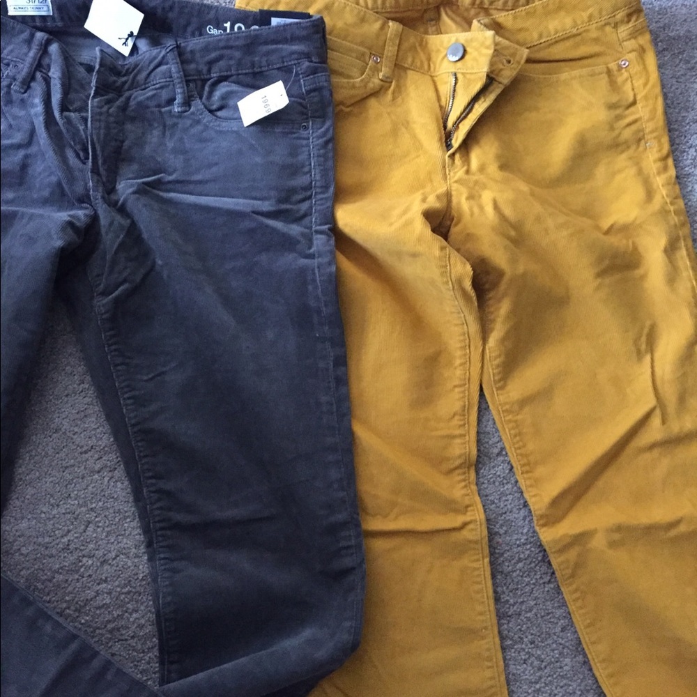 Women’s Cords pants - Picture 2 of 2